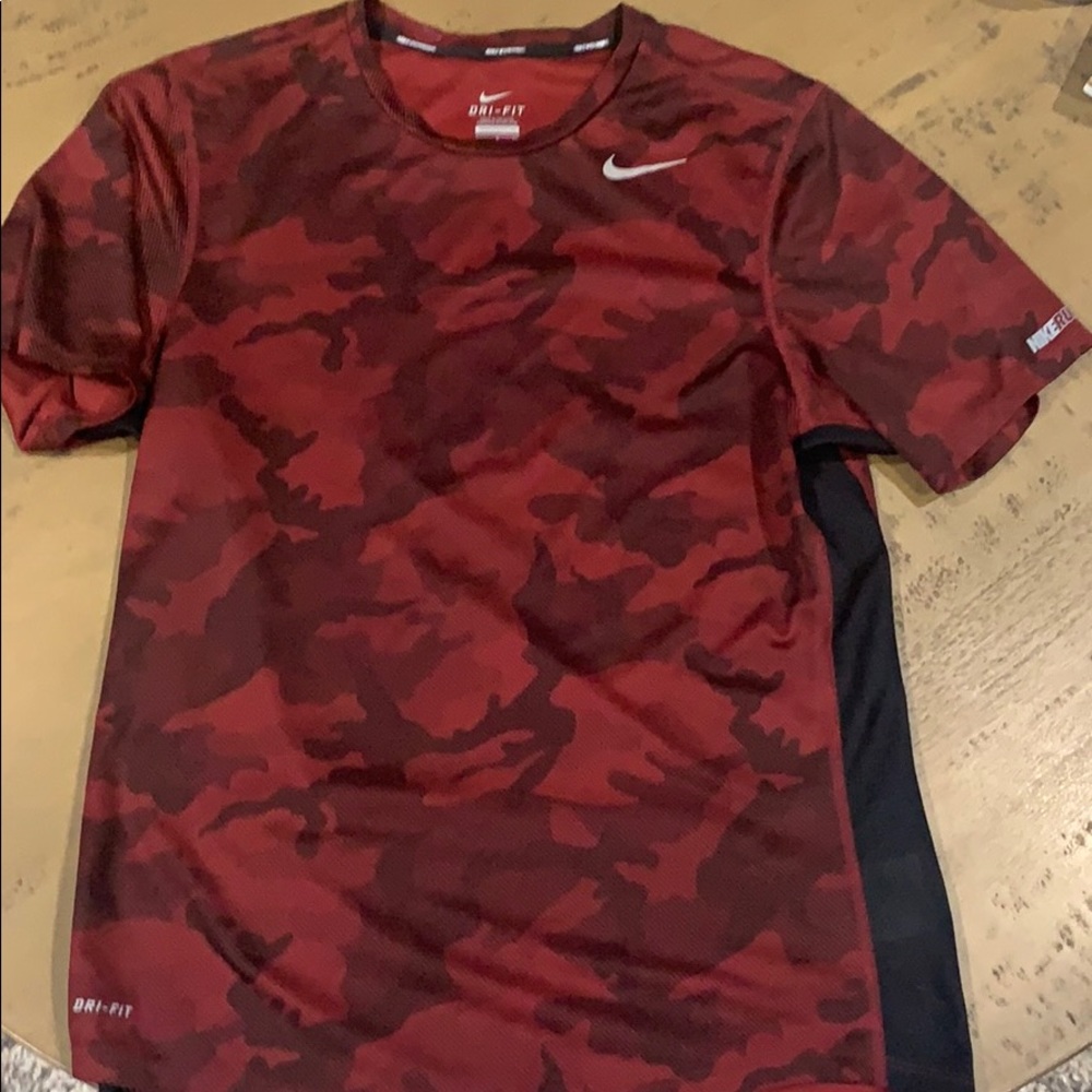 Nike dry fit running shirt
